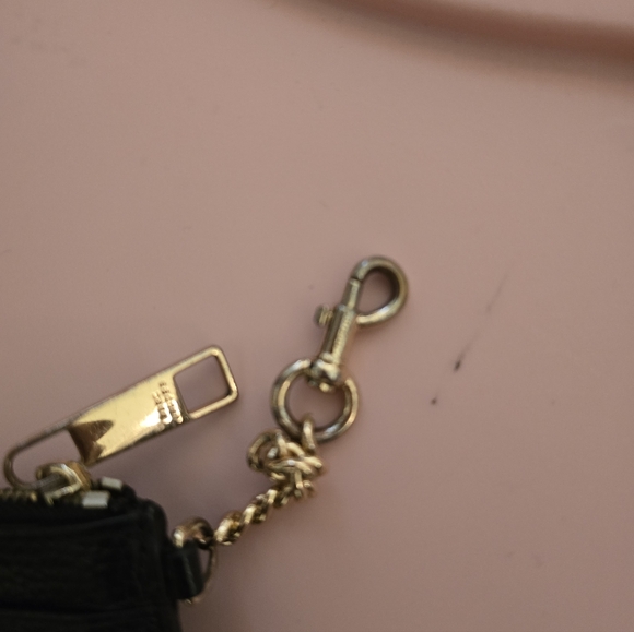 Marc Jacobs Keychain Wallet - Picture 4 of 4
